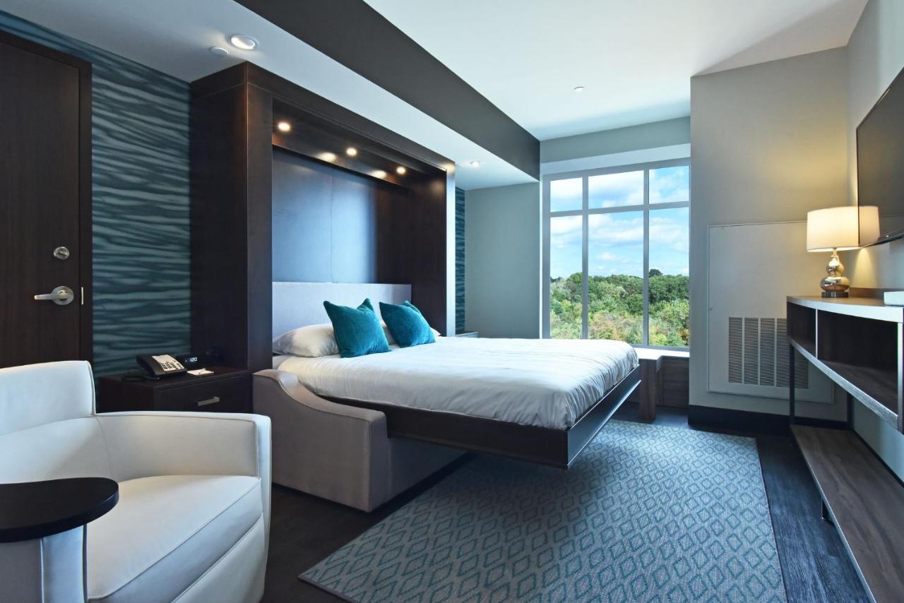 Bally'S Twin River Lincoln Casino & Hotel Экстерьер фото